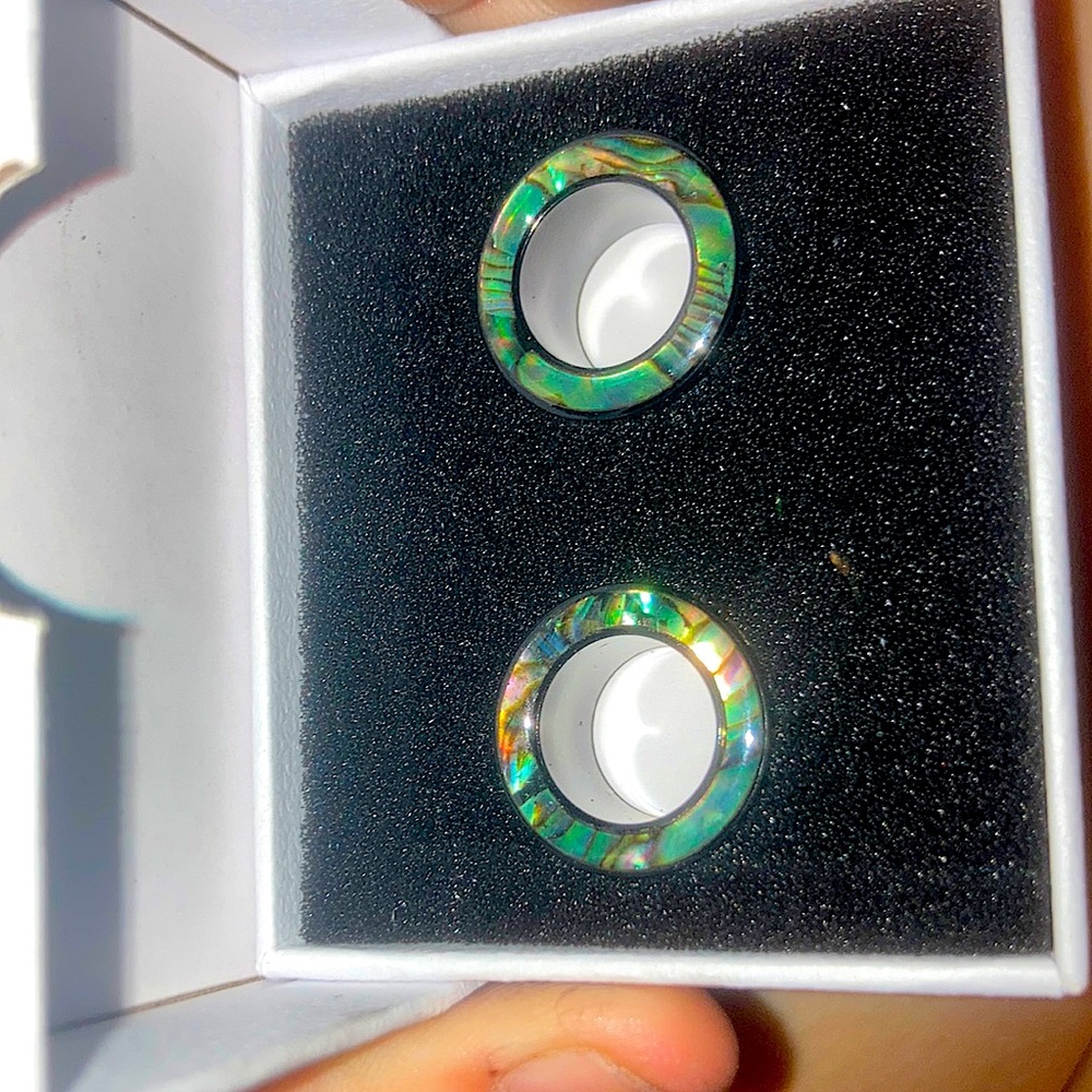 Ear gauges one size